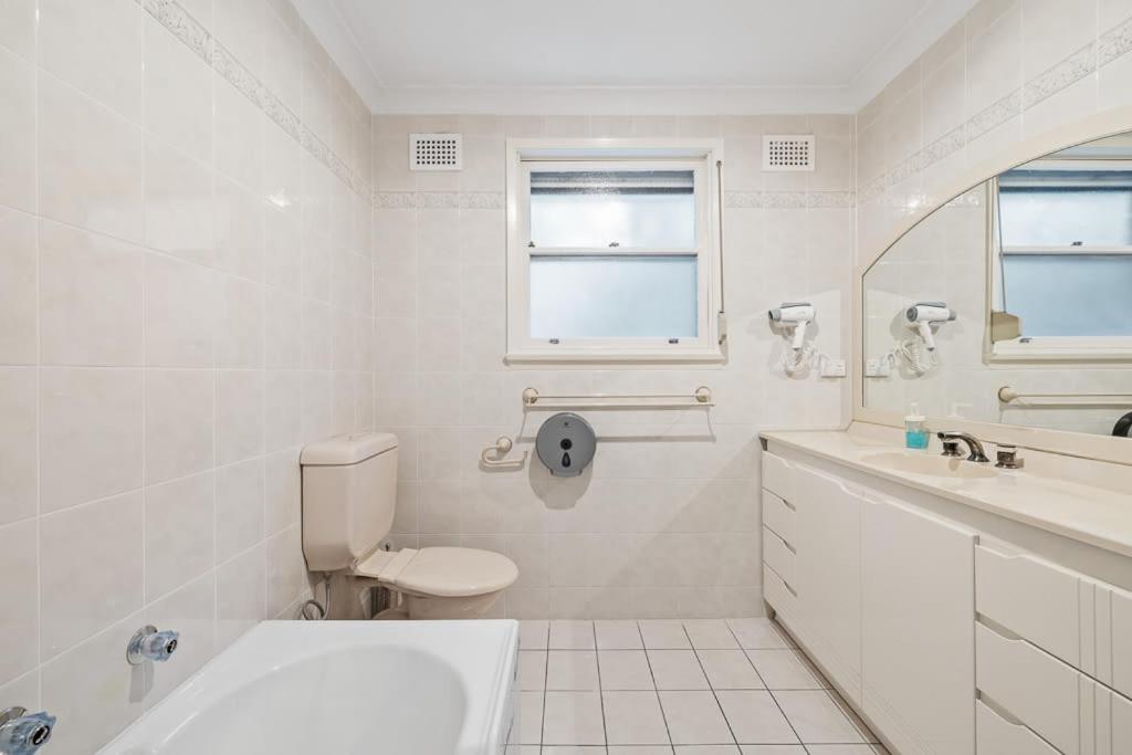 Pymble Chic Single Room - Mins To Stations & Eateries - Shared Bathroom מראה חיצוני תמונה